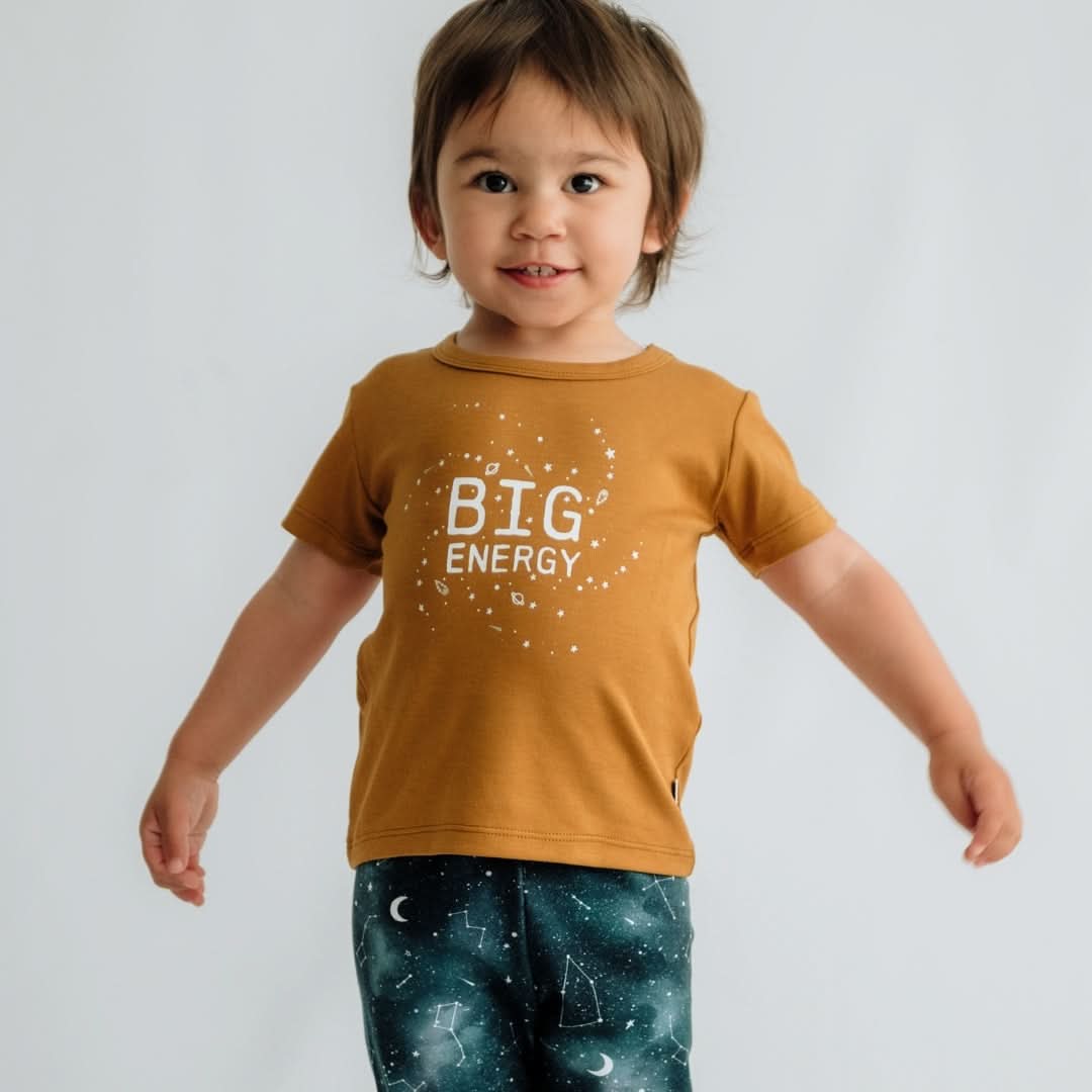 Baby/Kids' Bamboo Graphic T-Shirt | "Stay Wild Moonchild" | Rosewood : T-shirt bébé/enfant à motif bambou | « Reste sauvage, enfant de la lune » | Bois de rose