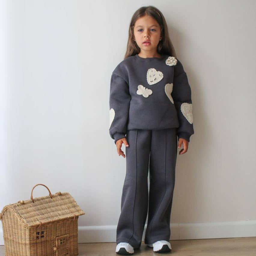 Lace Hearts Girls Casual Set : Ensemble décontracté pour filles avec cœurs en dentelle