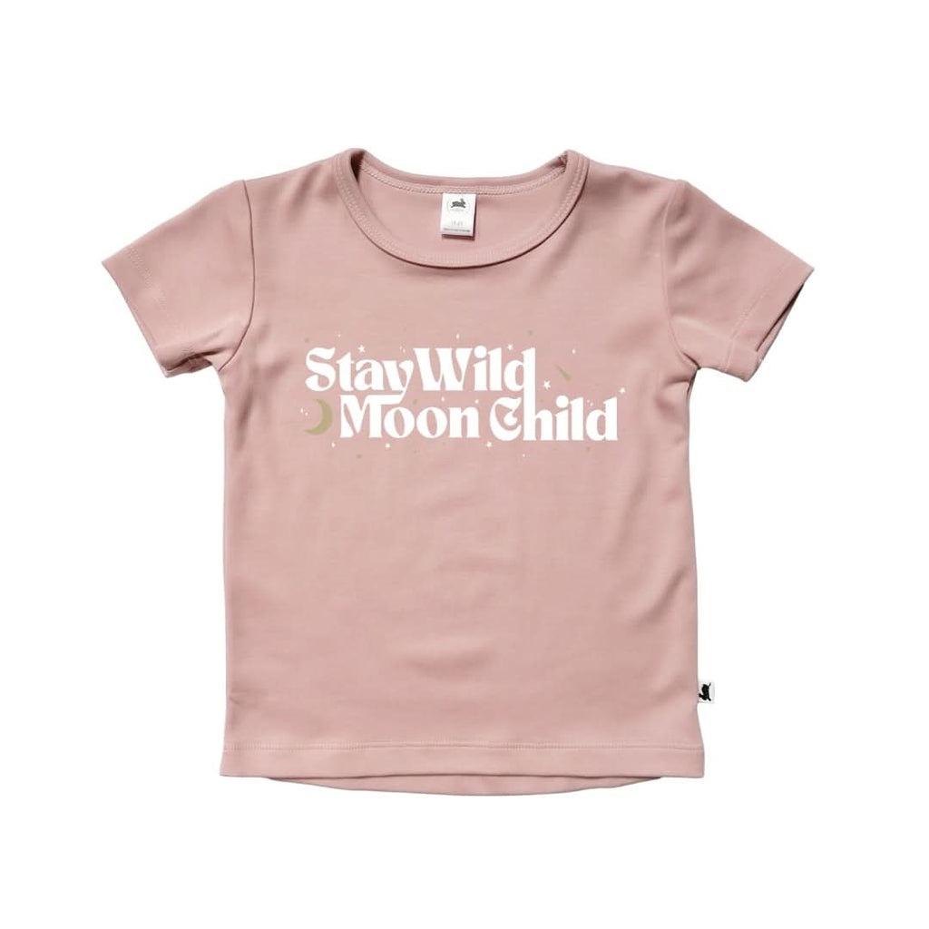 Baby/Kids' Bamboo Graphic T-Shirt | "Stay Wild Moonchild" | Rosewood : T-shirt bébé/enfant à motif bambou | « Reste sauvage, enfant de la lune » | Bois de rose