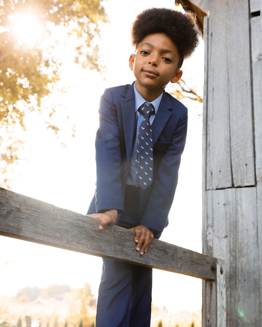Long Sleeve Button Down Shirt Pale Blue : Chemise à manches longues boutonnée bleu pâle