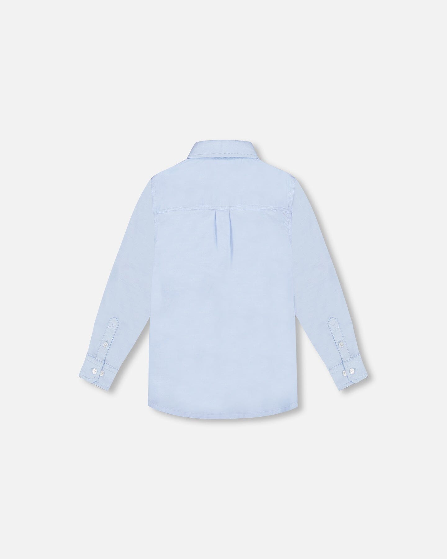 Long Sleeve Button Down Shirt Pale Blue : Chemise à manches longues boutonnée bleu pâle