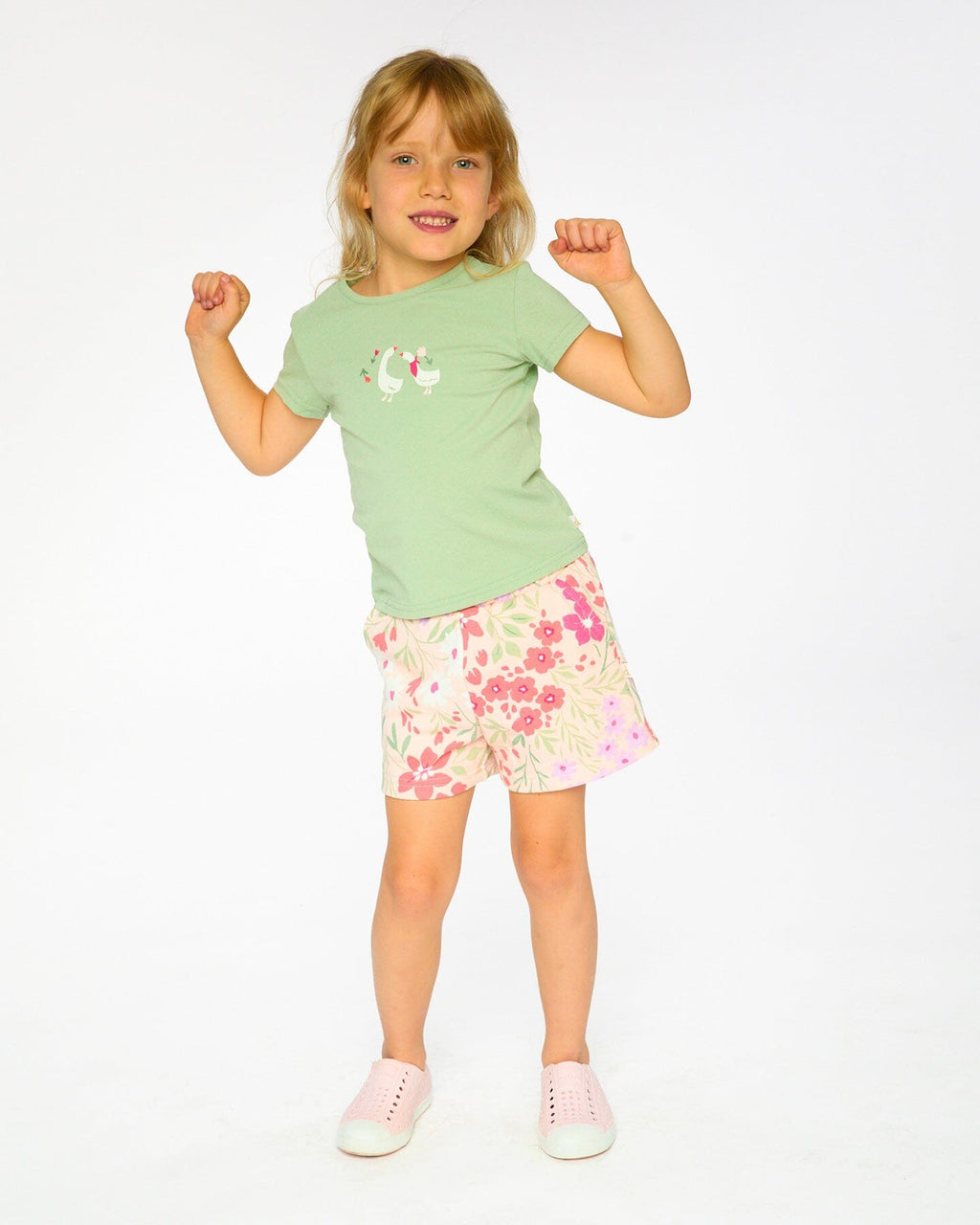 French Terry Shorts Pink Printed Flowers : Short en molleton rose à imprimé floral