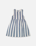 Sleeveless Dress White And Blue Stripes : Robe sans manches blanche et à rayures bleues